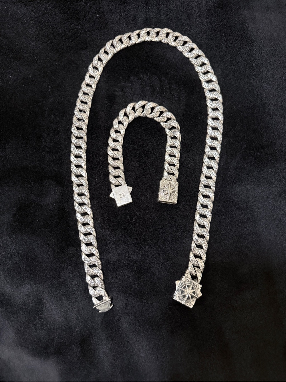 Clocks and Colours Capsize Necklace